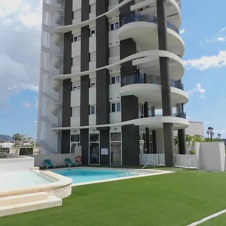 Daire Apartamento Panda 4 Pax *